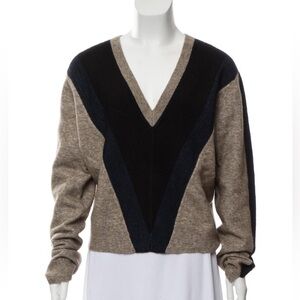 Veronica Beard Taupe V-Neck Sweater with Black & Navy Chevron